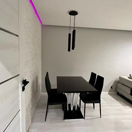 Apartament U Influencerow Lodž Exteriér fotografie